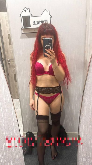 Секреты популярности девушек с выездом: почему интимные услуги на дому становятся все более востребованными?